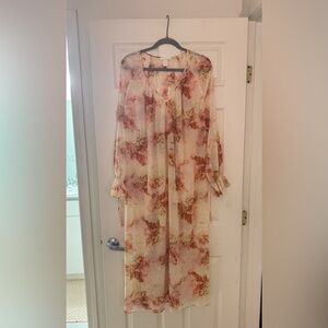 H&M Peach and Cream Floral Dress